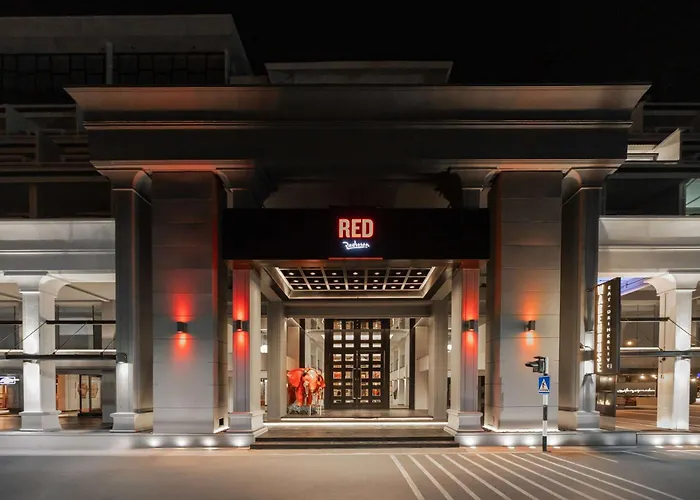 Radisson Red Phuket Patong Beach